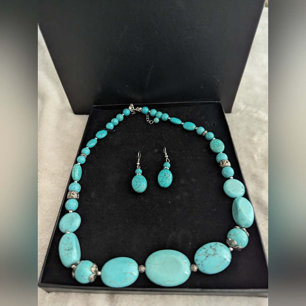 Turquoise Jewelry Set with Box
